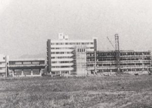 昭和44年4号館工事中