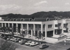 昭和54年図書館完成